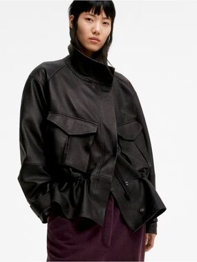H&M SOLDOUT STUDIO COLLECTION SPRING 2026
PEPLUM BLACK LEATHER JACKET SIZE SMALL